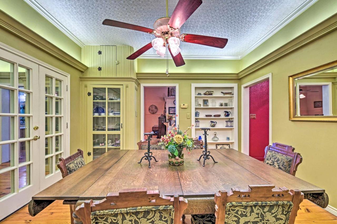 The Lilly House Historic Glen Rose Home With Porch! Экстерьер фото