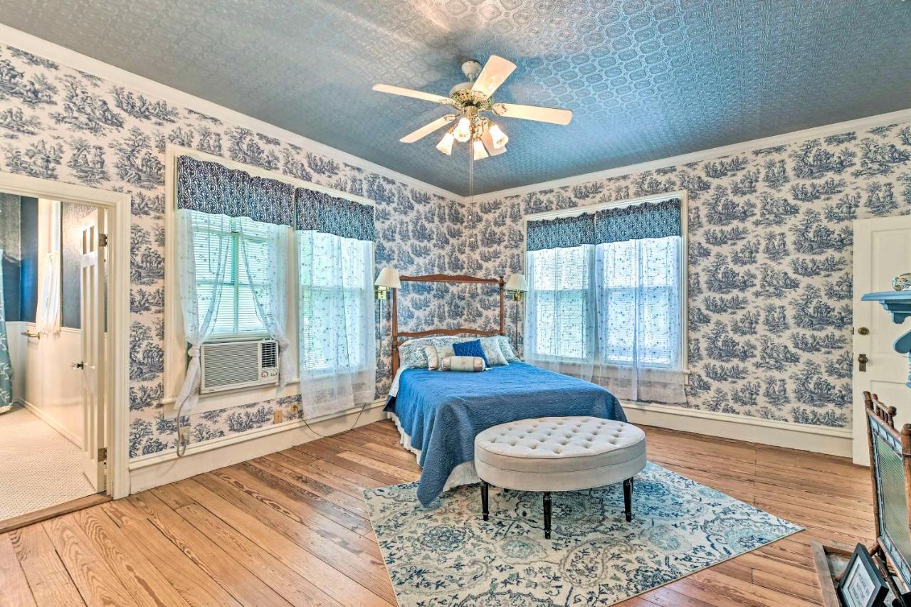 The Lilly House Historic Glen Rose Home With Porch! Экстерьер фото